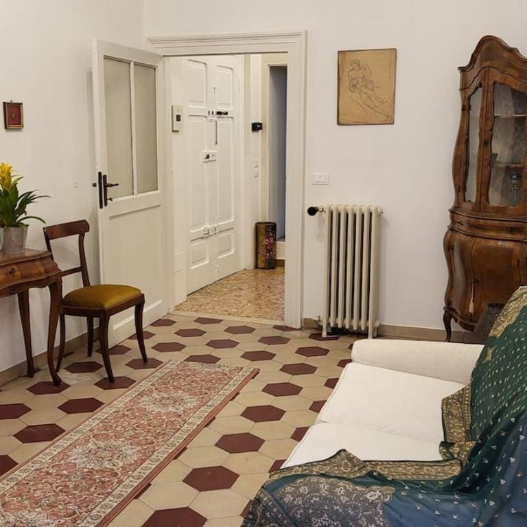 La Tosca - Appartamento con 2 Camere da Letto - 9