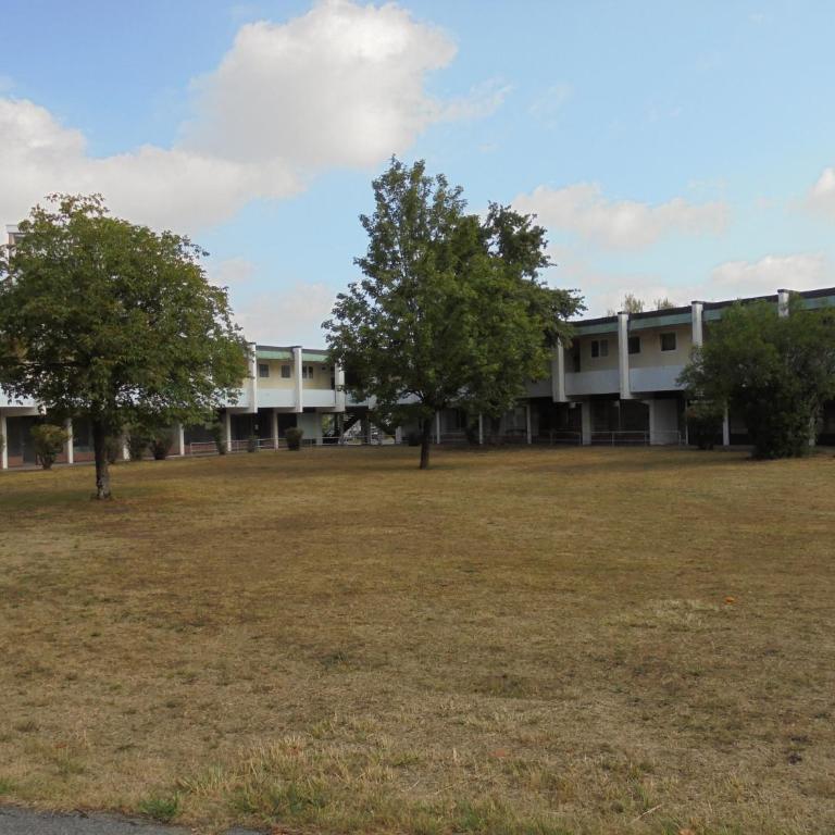 Studio nahe Messe & Zentrum, Parkplatz inklusive - Apartment mit 2 Schlafzimmern - 24