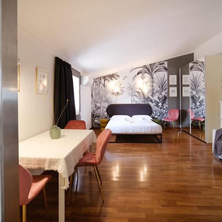 Elinor's Little Refuge BuddyRent - One-Bedroom Apartment - 18
