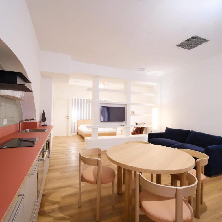 Orange by BuddyRent - Appartamento con 1 Camera da Letto - 2