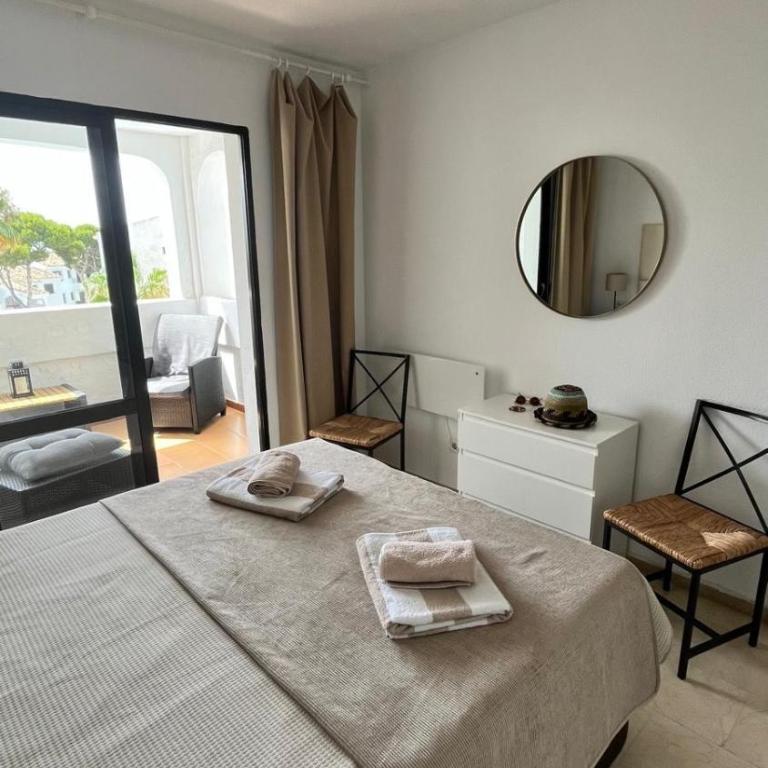 Views Del Mar - Two-Bedroom Apartment - 13