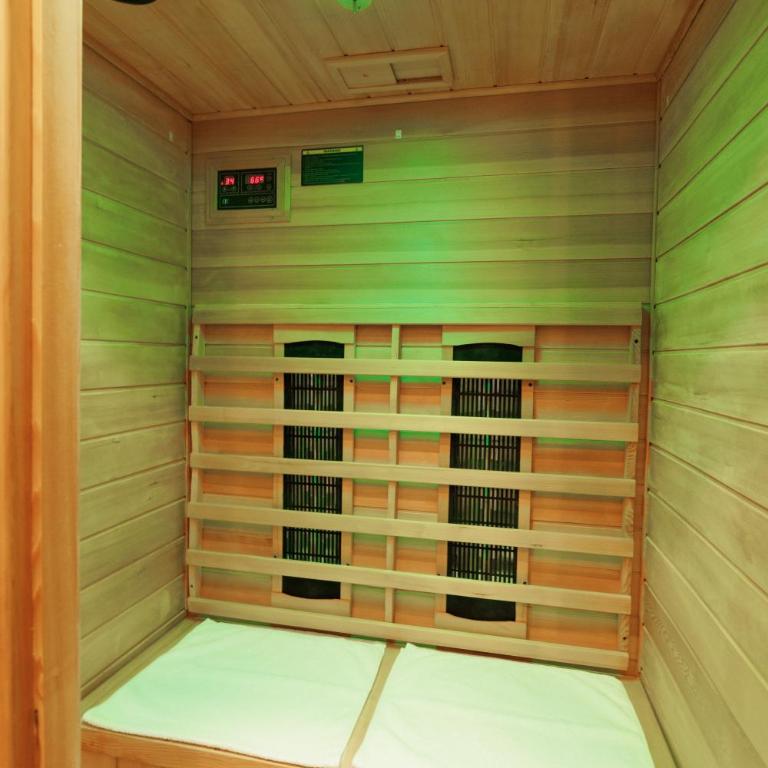 Aqua Studio with Sauna, Terrace and FREE Parking - Apartment mit 1 Schlafzimmer - 8
