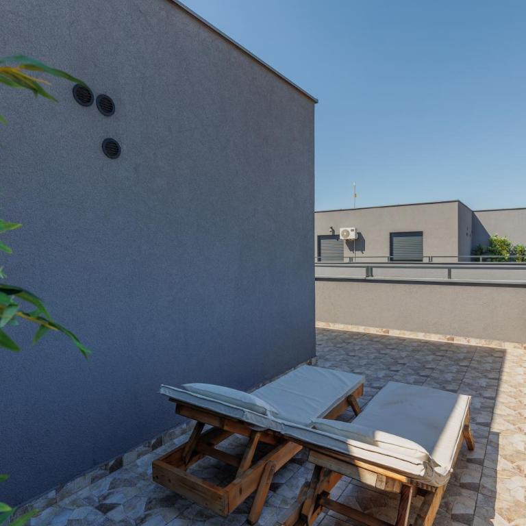 Aqua Studio with Sauna, Terrace and FREE Parking - Apartment mit 1 Schlafzimmer - 13