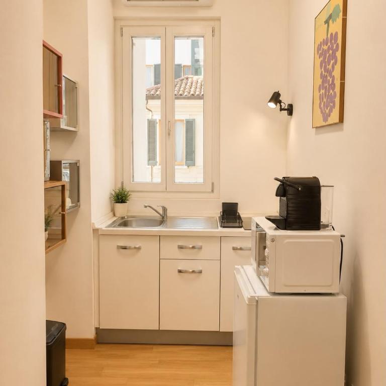Central and Quite Flat with 2BDR, 2Bath, Self Checkin connected to Linate and Duomo in 5 mins - Appartamento con 2 Camere da Letto - 3