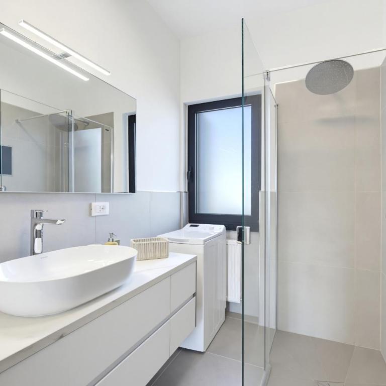 Regarda - Basiliko Sport Apartment with tennis and pool - Appartement 2 Chambres avec Balcon - 17