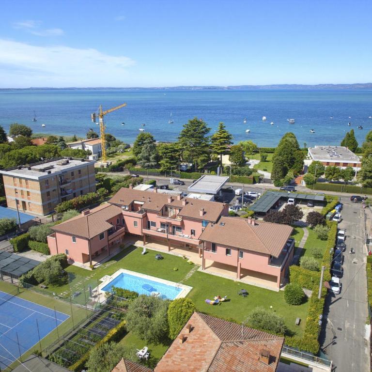 Regarda - Basiliko Sport Apartment with tennis and pool - Appartement 2 Chambres avec Balcon - 24