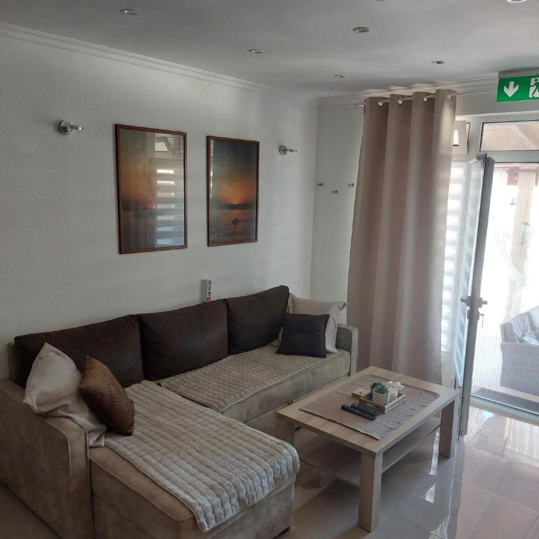 Apartmani Vesić - Apartman sa 3 Spavaće Sobe - 10