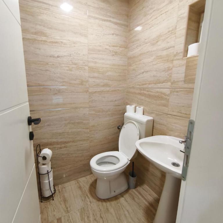 Ilino Pool haus - Apartment mit 2 Schlafzimmern - 5