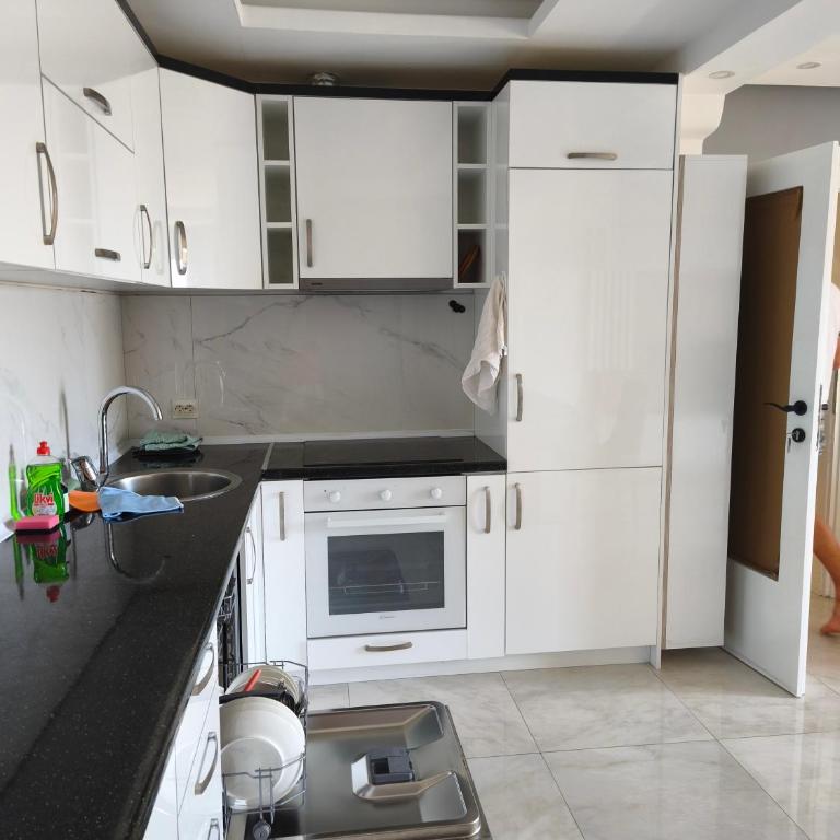 Ilino Pool haus - Apartment mit 2 Schlafzimmern - 11