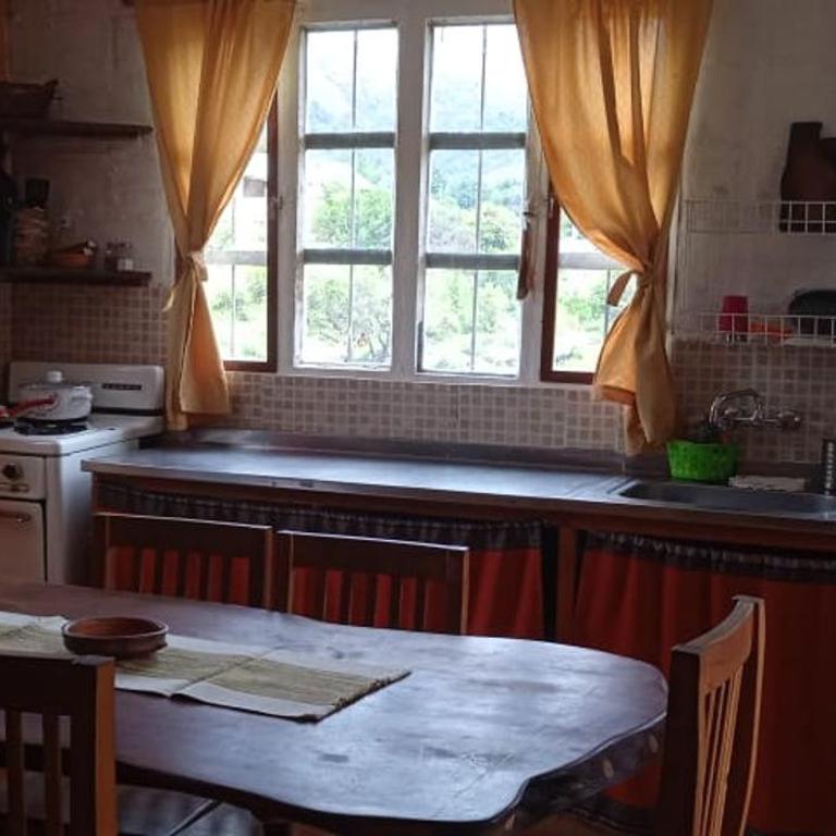 la balsa - Two-Bedroom House - 8