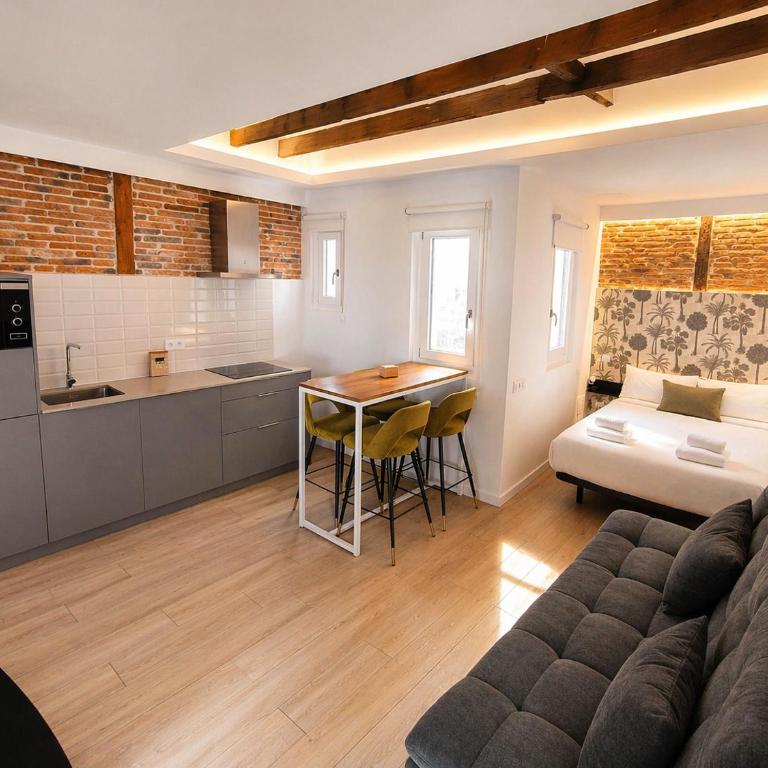 Suites La Latiina - Madrid Centro - Estudio Familiar - 4