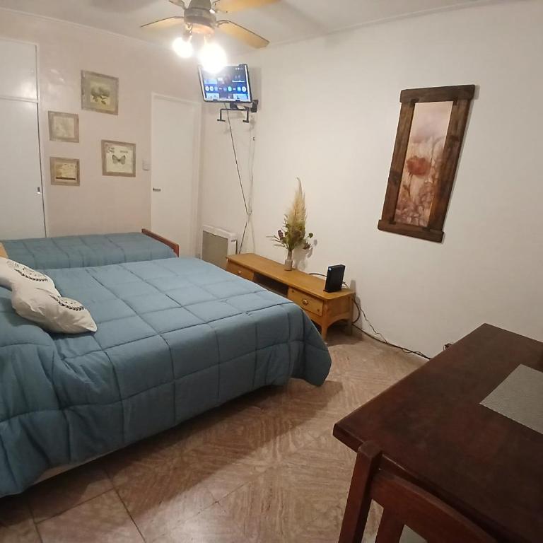 Depto Sarmiento zona Aldrey para 3 personas - Apartamento - 2