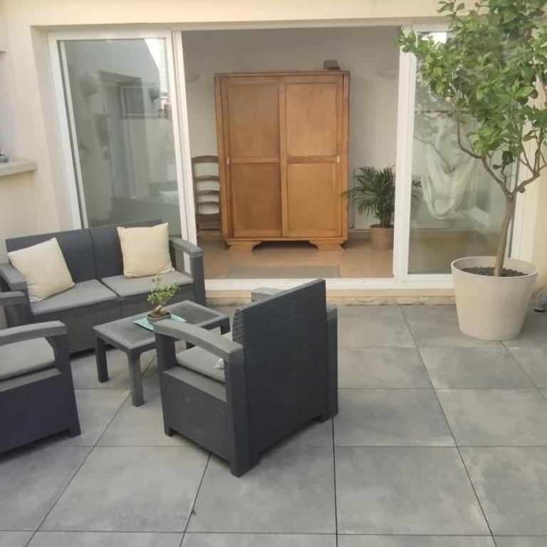 Modern townhouse with garden and patio - Maison 3 Chambres - 2