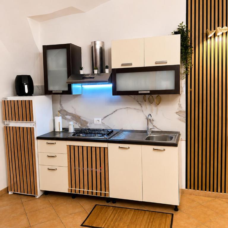 Nunù s Apartment Napoli - Appartamento con 1 Camera da Letto, Balcone e Divano-Letto - 7