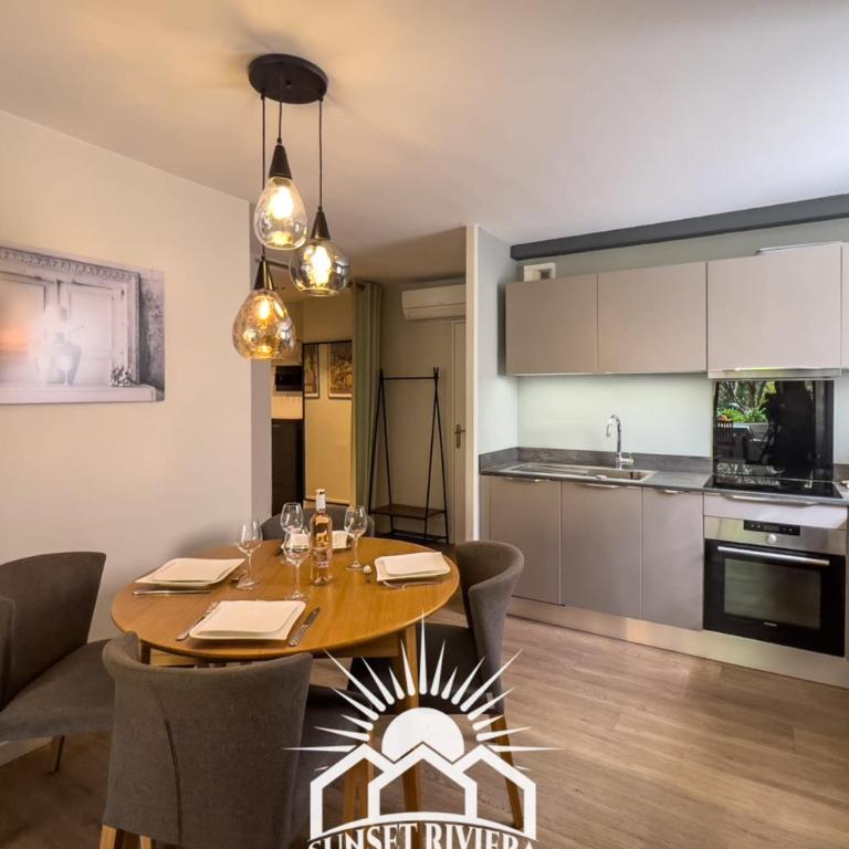 LE PATIO VAUBAN Airco Garage for 4 by SUNSET - Apartamento - 4