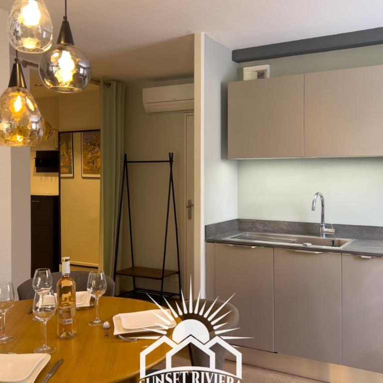 LE PATIO VAUBAN Airco Garage for 4 by SUNSET - Apartamento - 25