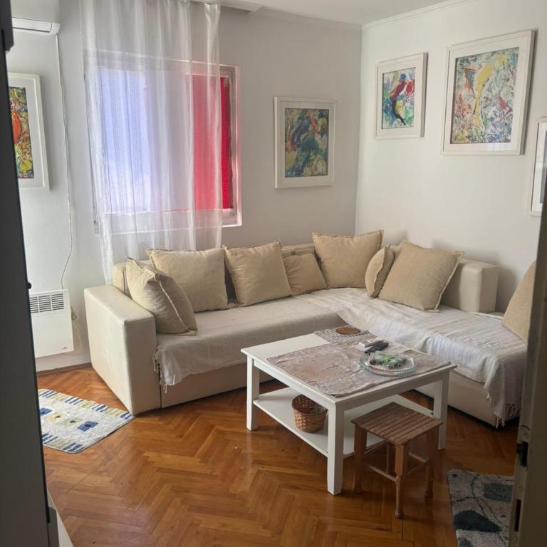 Budva City Apartment 2 - Apartman sa 1 Spavaćom Sobom - 4