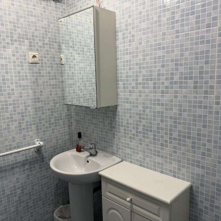 Alojamiento entero ESTACION ADIF - One-Bedroom Apartment - 4