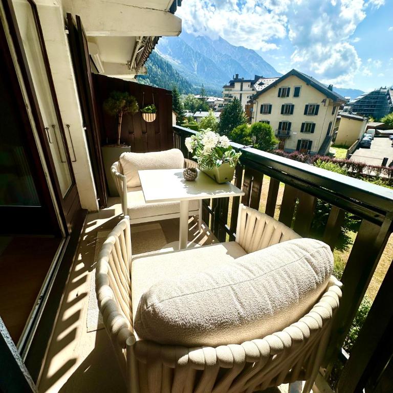 Etoile - Two-Bedroom Apartment - 5