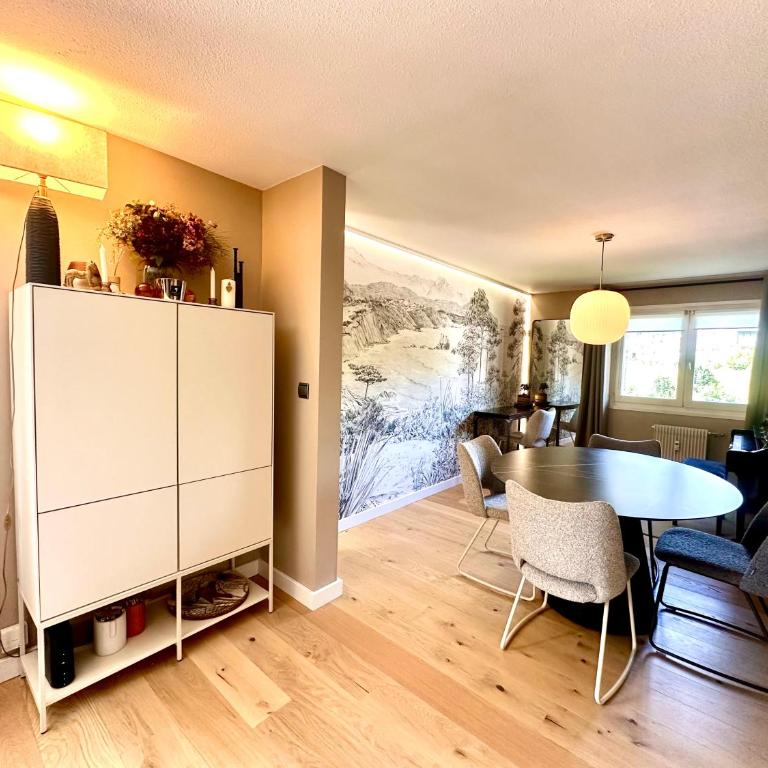 Etoile - Two-Bedroom Apartment - 4