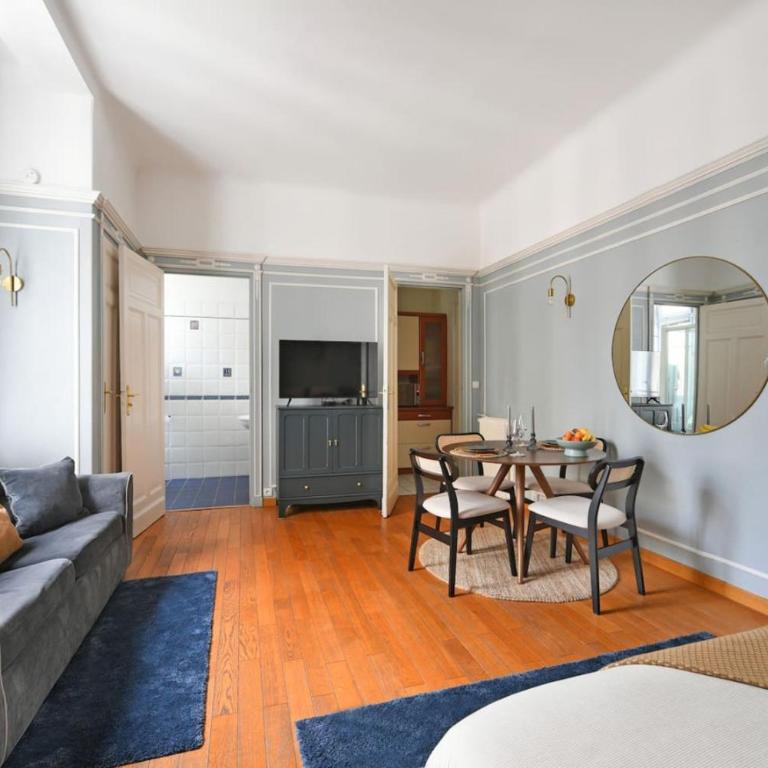 Top Location 4P Studio - Champs-Elysées Best Stay - One-Bedroom Apartment - 4