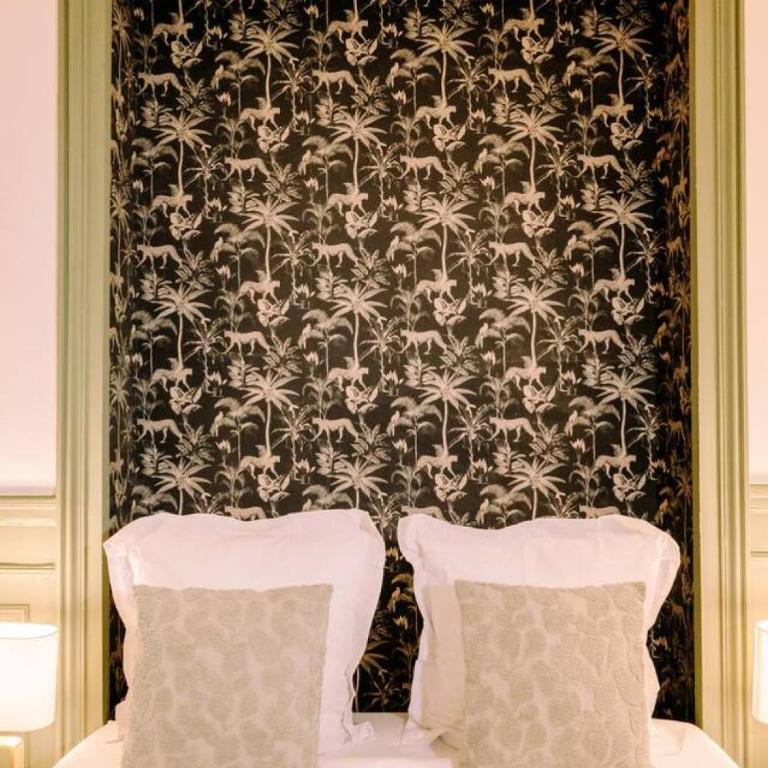 2P Studio - Eiffel Tower View - Romantic Suite-A-C - Studio - 19