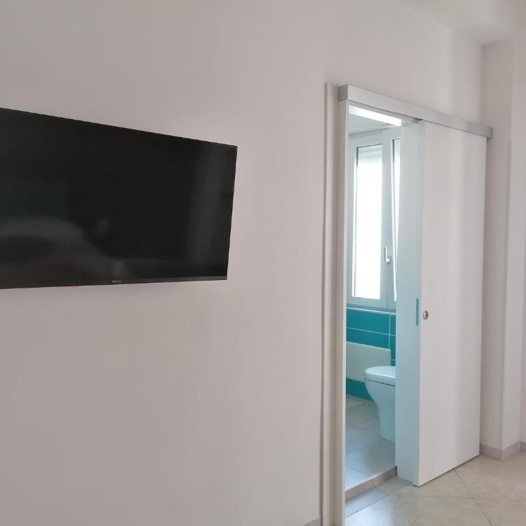Stilla Chjara - Habitación con cama extragrande y vistas al mar - 1