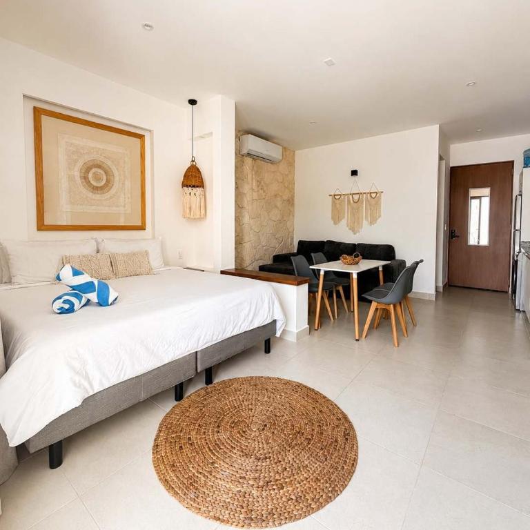 Boho Studio w Rooftop Jacuzzi near 5th Ave - Studio - 5