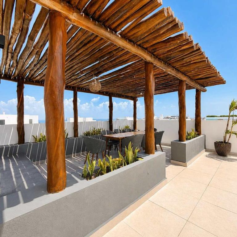 Boho Studio w Rooftop Jacuzzi near 5th Ave - Studio - 28