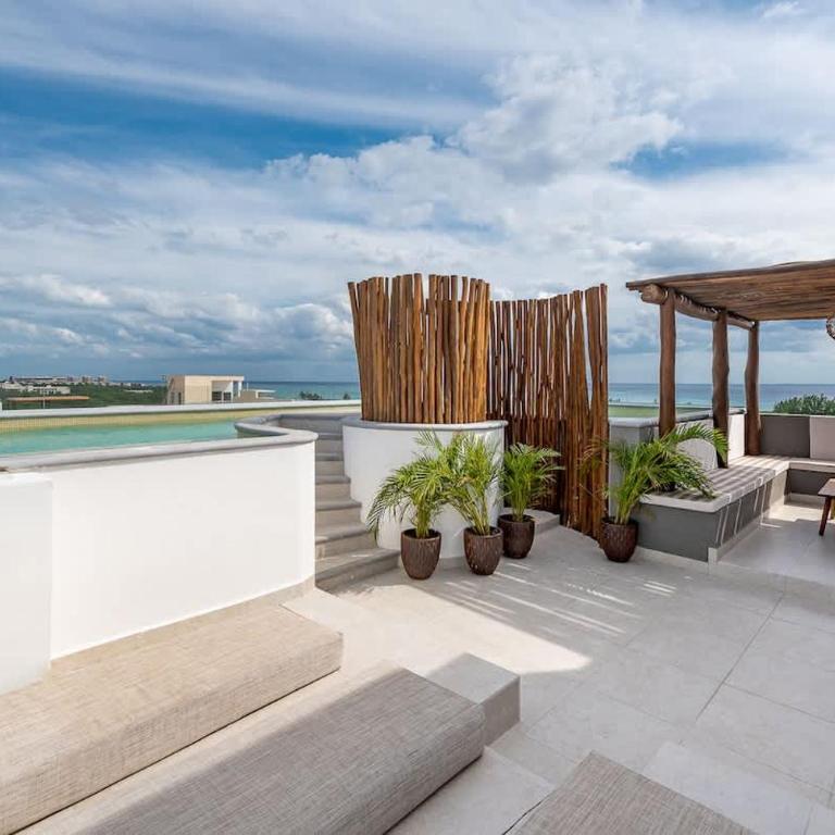 Boho Studio w Rooftop Jacuzzi near 5th Ave - Studio - 30