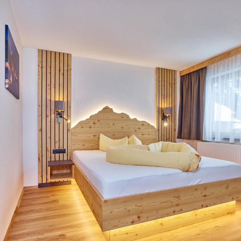 Hotel Alt Vent Tyrol - Apartment mit 1 Schlafzimmer, Balkon und Bergblick - 8