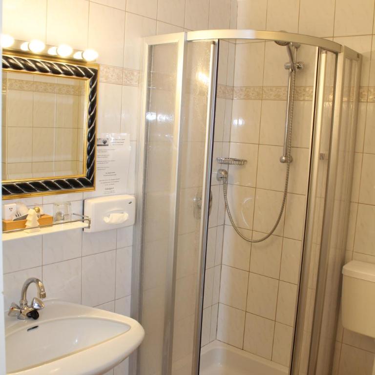 Hotel Schlosswirt - Doppelzimmer - 11