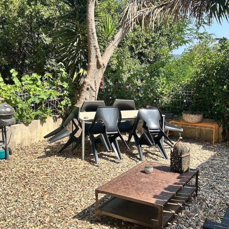 Studio en duplex avec jardin à 5 min de la mer - Appartement 2 Chambres - 13