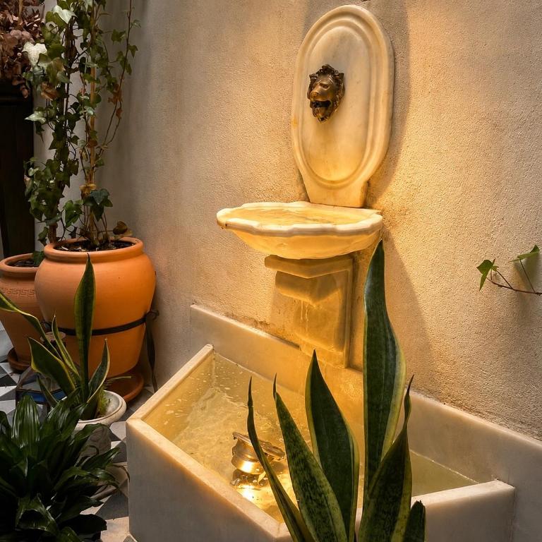 Casa Portus Gaditanus s XVIII Patio Andaluz - Apartamento de 2 dormitorios - 63