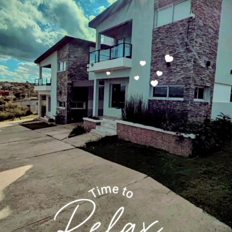 Encanto Serrano II - Two-Bedroom Apartment - 10