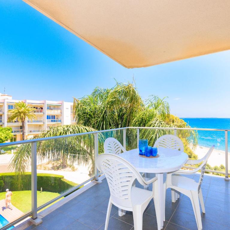 UHC Panoramic Family Complex - Two-Bedroom Apartment - 4