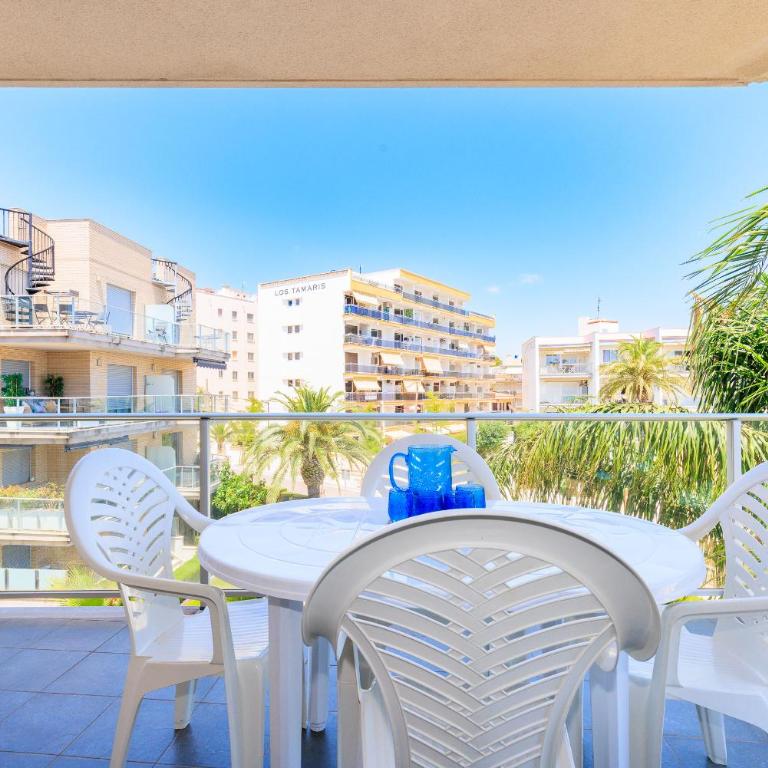 UHC Panoramic Family Complex - Two-Bedroom Apartment - 32
