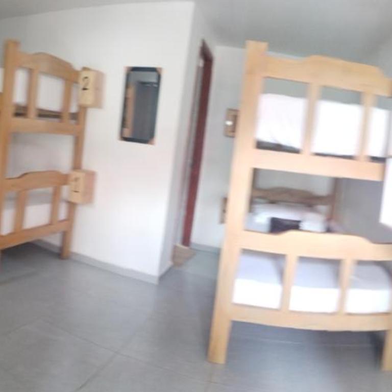 Las Cascadas Hostel - Bed in 6-Bed Mixed Dormitory Room - 1