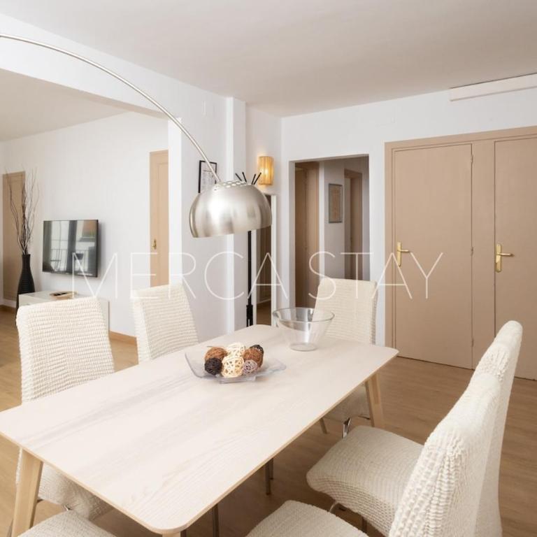 Prime spot on Sitges' iconic street - Three-Bedroom Apartment - 16