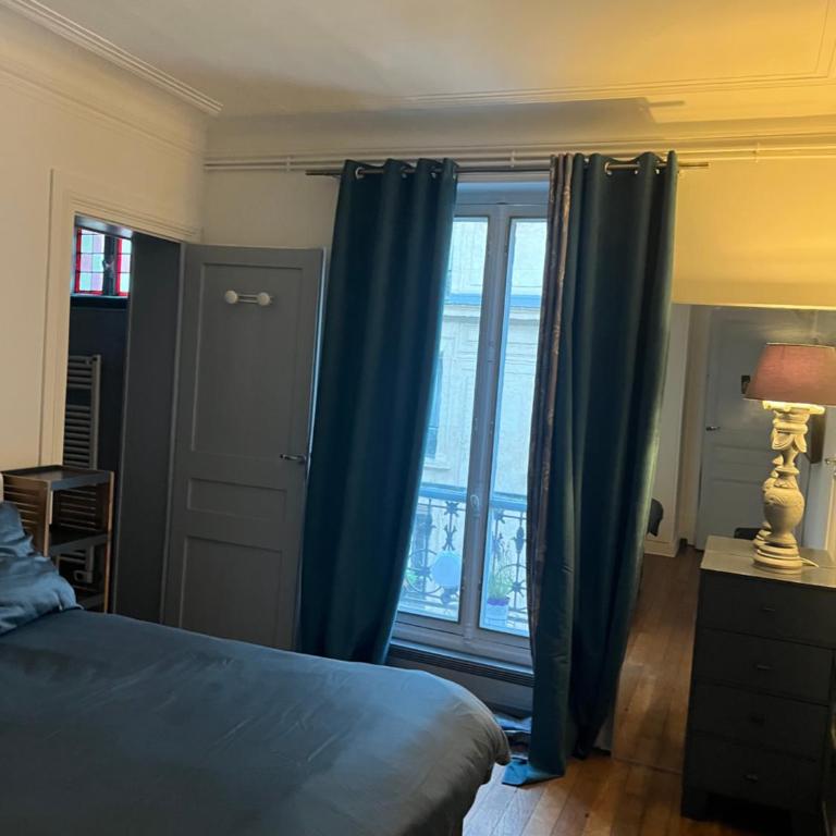 Appartement champs Élysée - Apartment mit 2 Schlafzimmern - 3