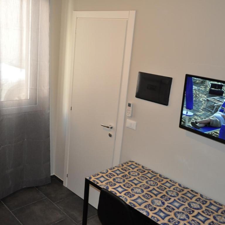 Netina Rooms - Camera Singola con Bagno Privato - 1