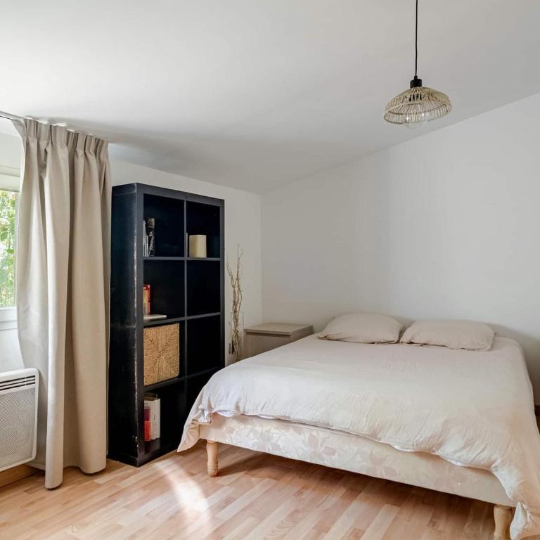 La Villa Romana pour 12 personnes avec piscine privée à Nimes - Villa avec Piscine Privée - 5