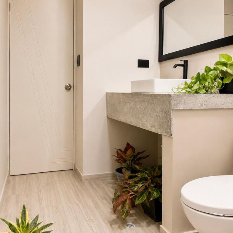 2 blocks from the sea - 3H - Families and groups - Three-Bedroom Apartment - 13