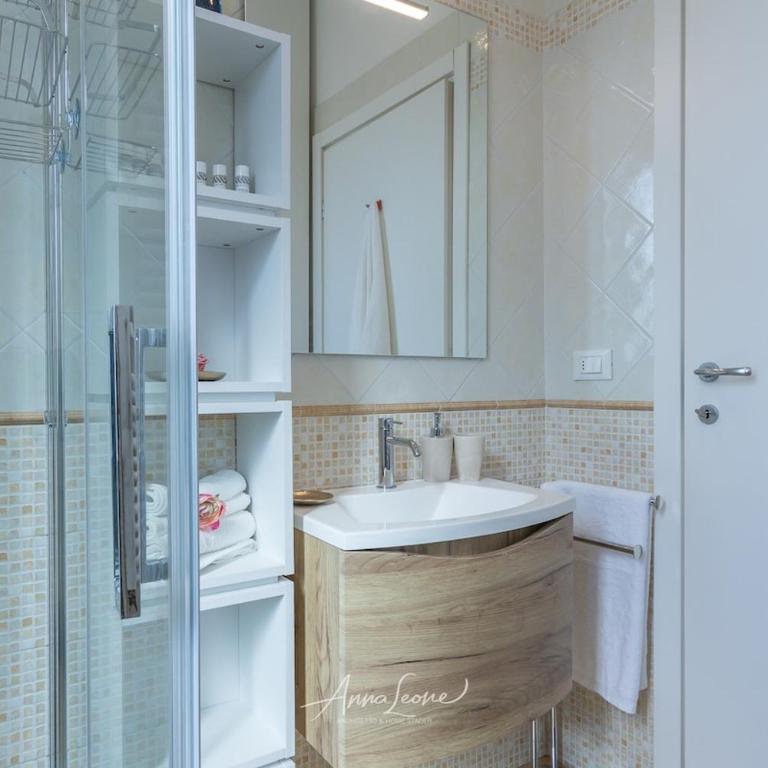 Stella Placidia Prestigious and elegant historic center, parking - Appartamento con 2 Camere da Letto - 83
