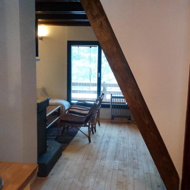 Zlatni Javor - Two-Bedroom Apartment - 4
