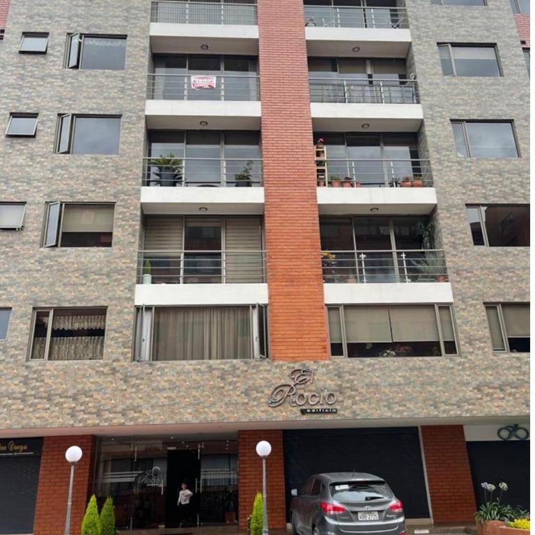 Beautiful modern suite in an exclusive area of Cuenca - Three-Bedroom Apartment - 1