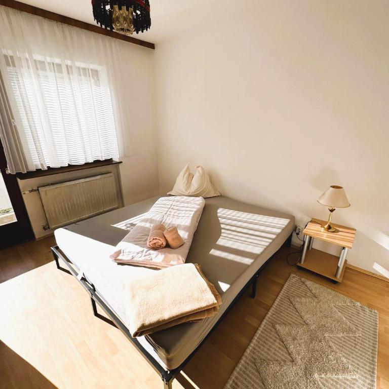 Pension Torwirt - Doppelzimmer mit Balkon - 6