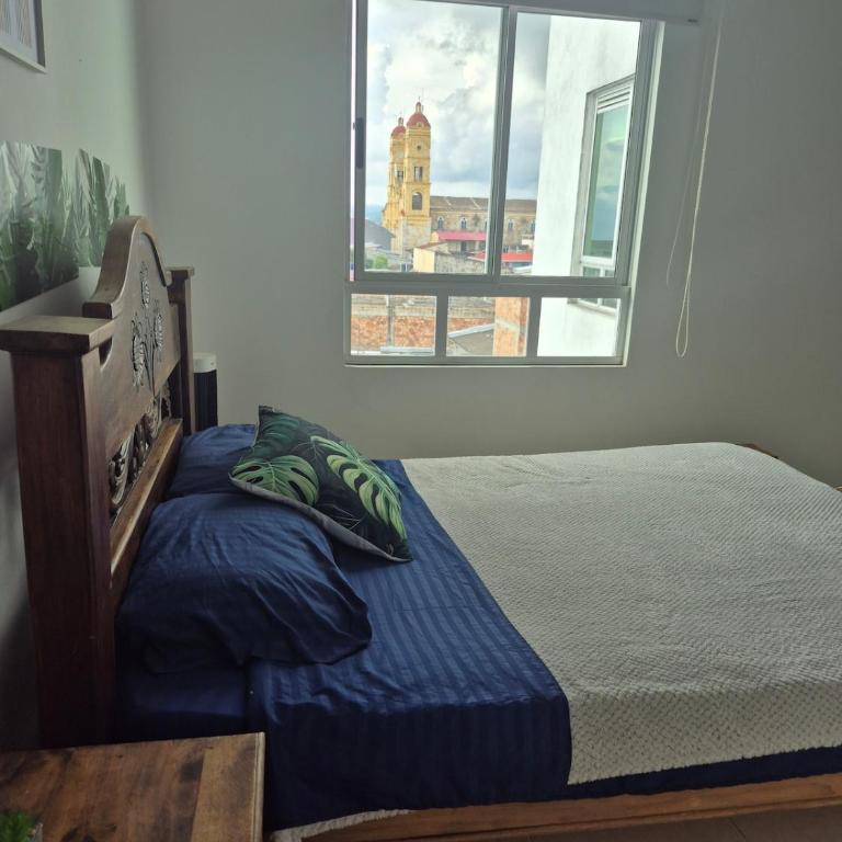 Apartamento a 5 minutos del Parque Central - Three-Bedroom Apartment - 3