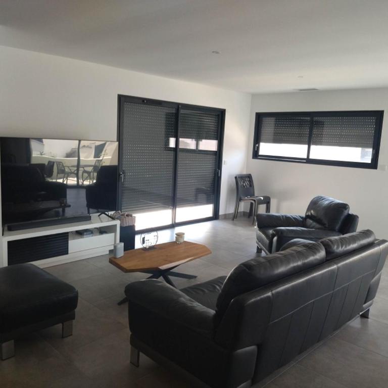 Maison avec parking et jardin - Appartement 1 Chambre - 1