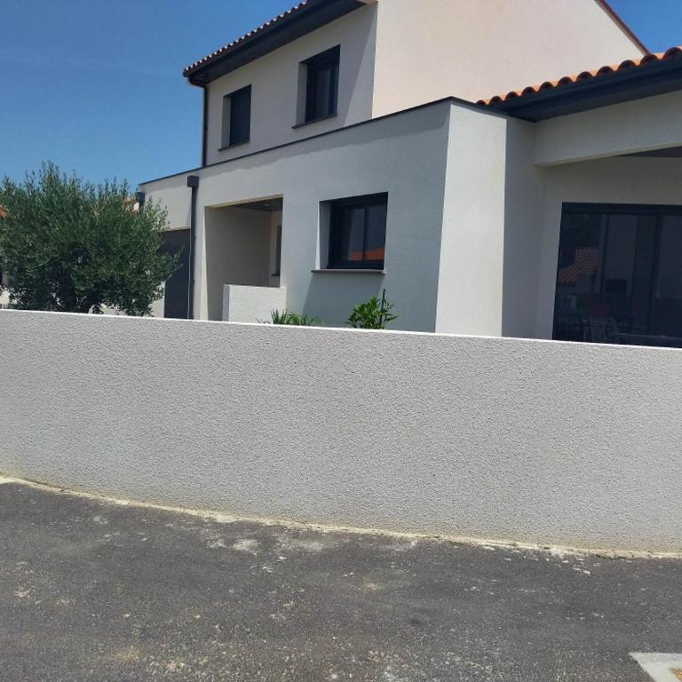 Maison avec parking et jardin - Appartement 1 Chambre - 14